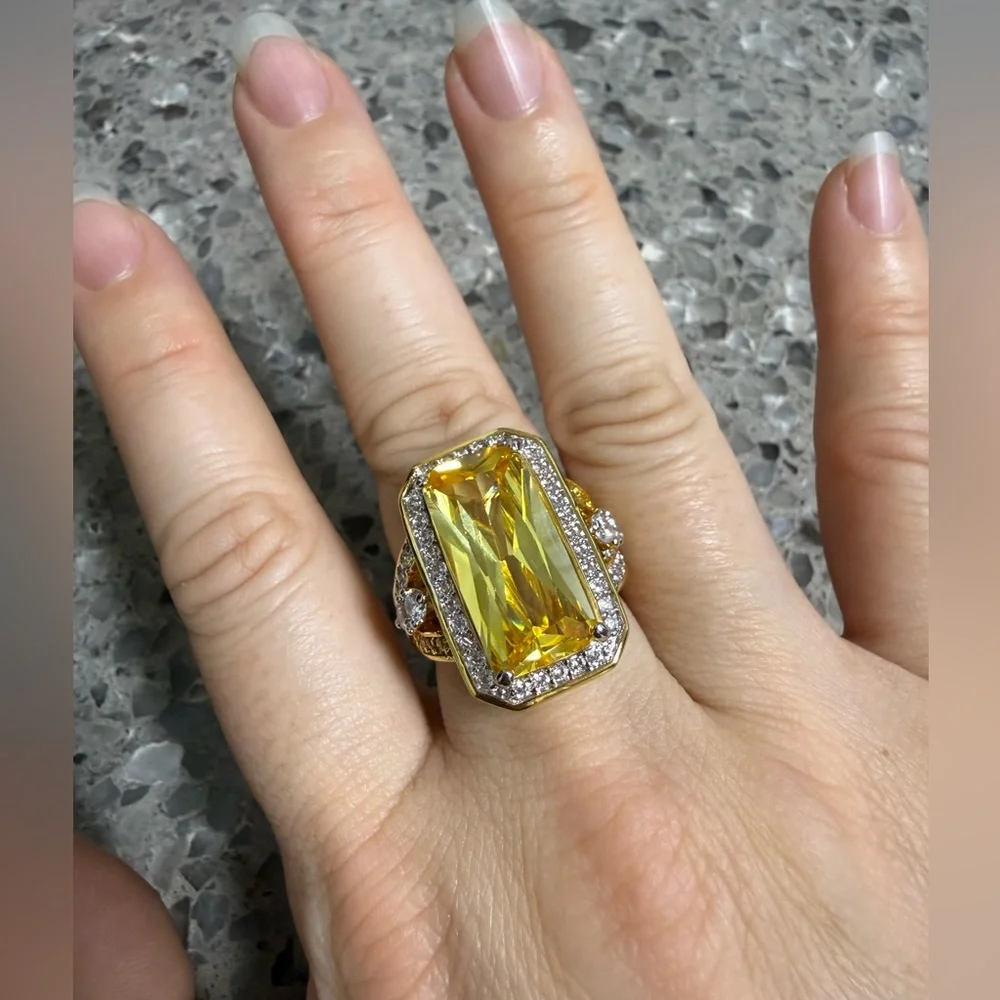 NOS Vintage SETA Yellow CZ Gold Plated Ring Size 8 - Picture 1 of 5